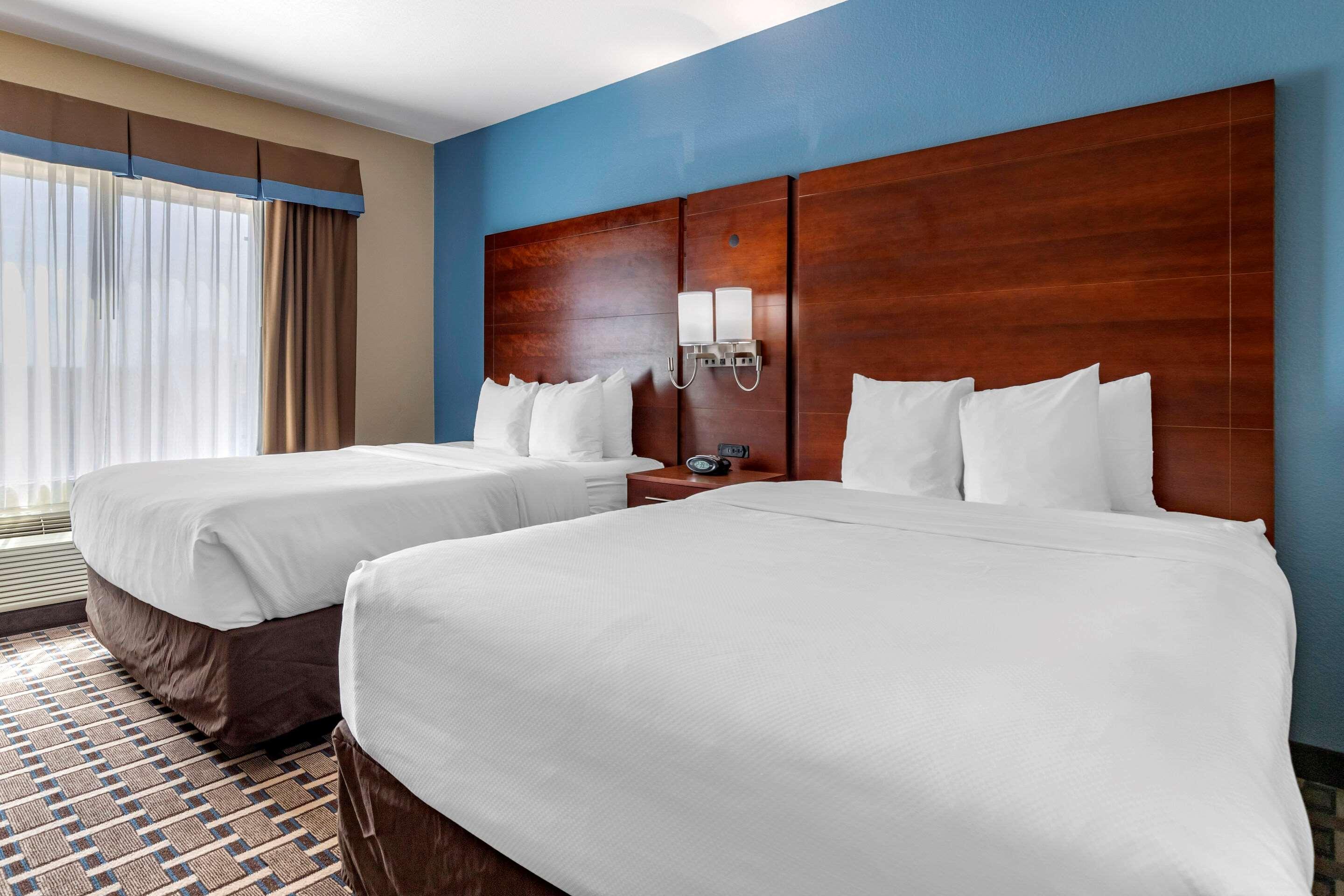 Comfort Suites Georgetown Buitenkant foto