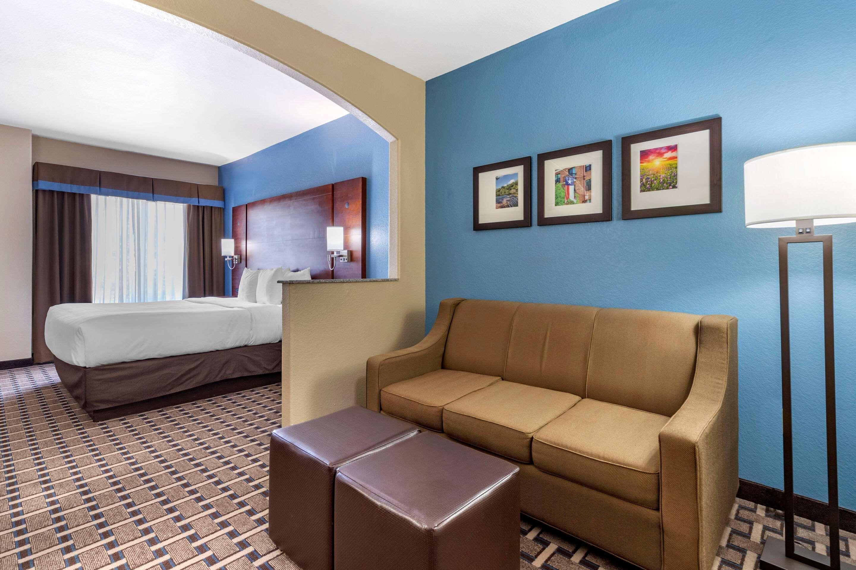 Comfort Suites Georgetown Buitenkant foto
