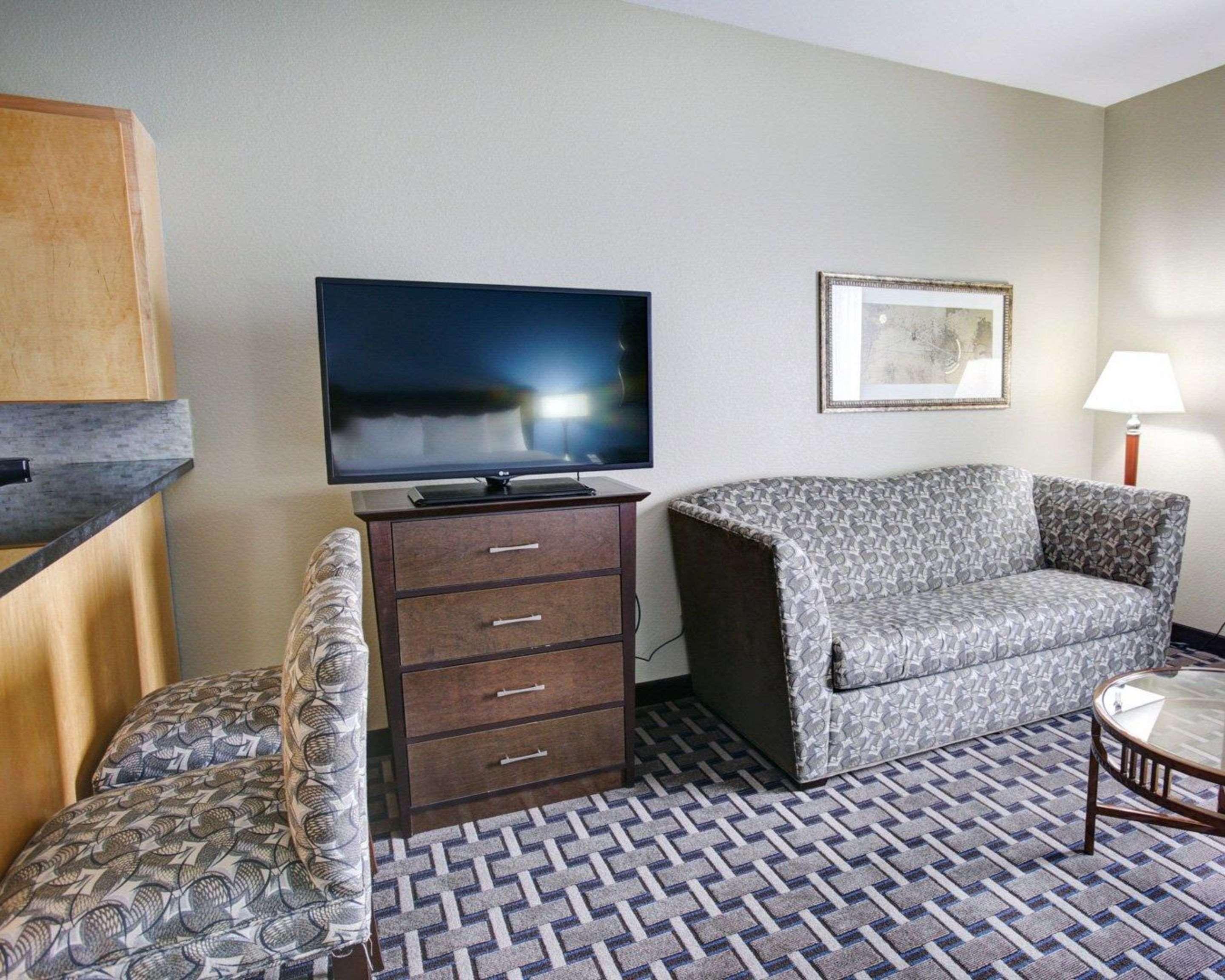 Comfort Suites Georgetown Buitenkant foto