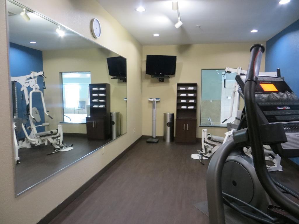 Comfort Suites Georgetown Buitenkant foto