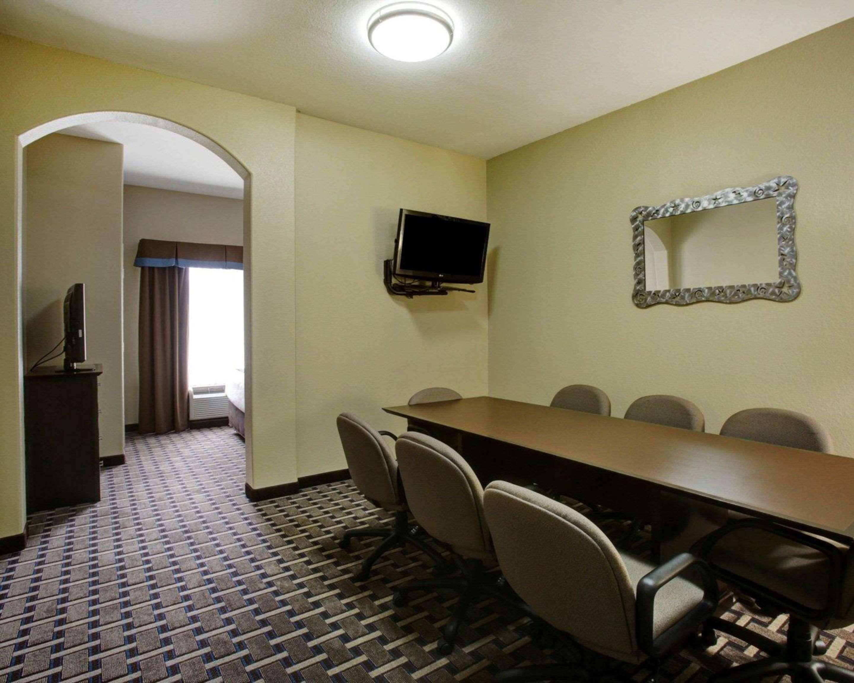 Comfort Suites Georgetown Buitenkant foto