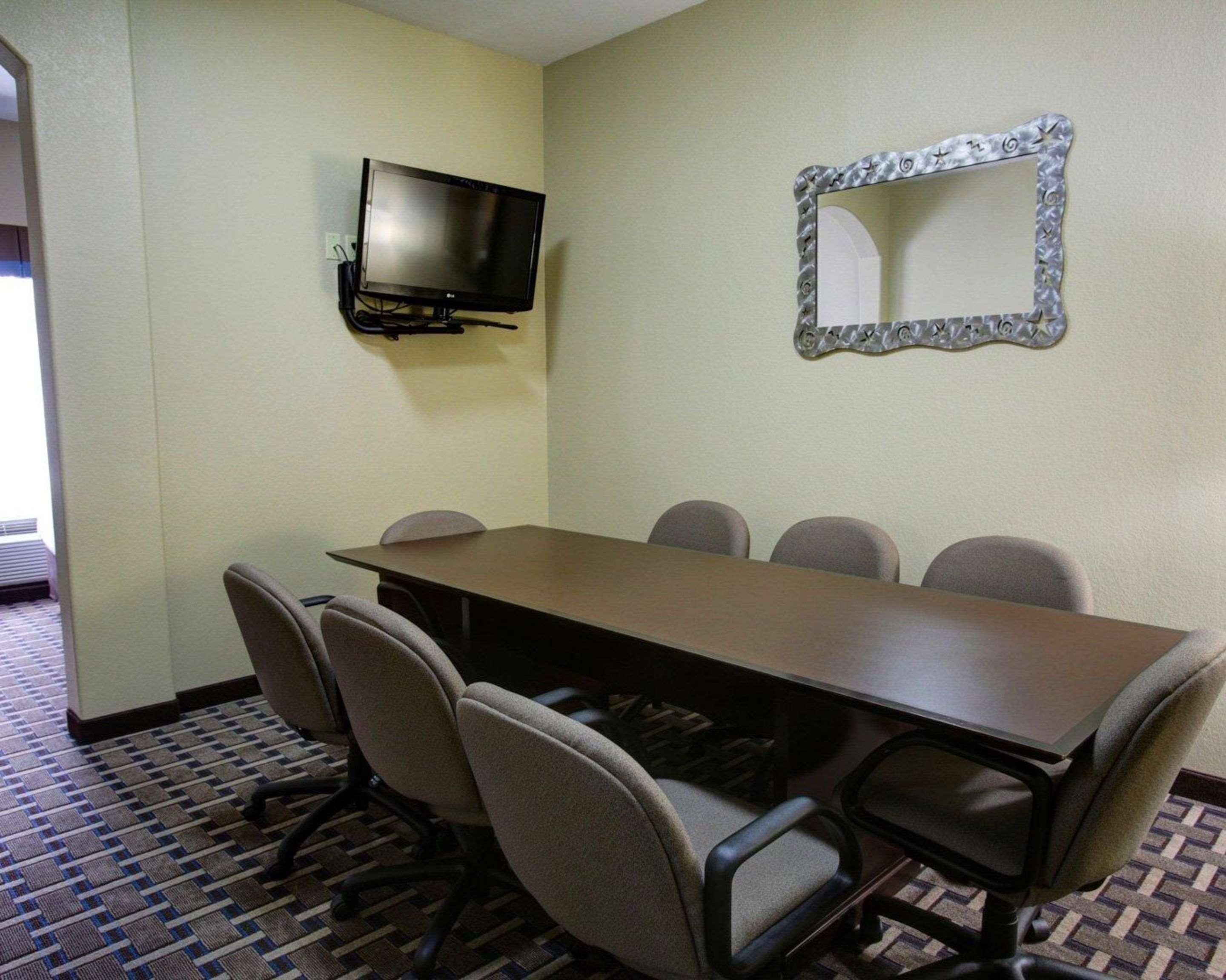 Comfort Suites Georgetown Buitenkant foto