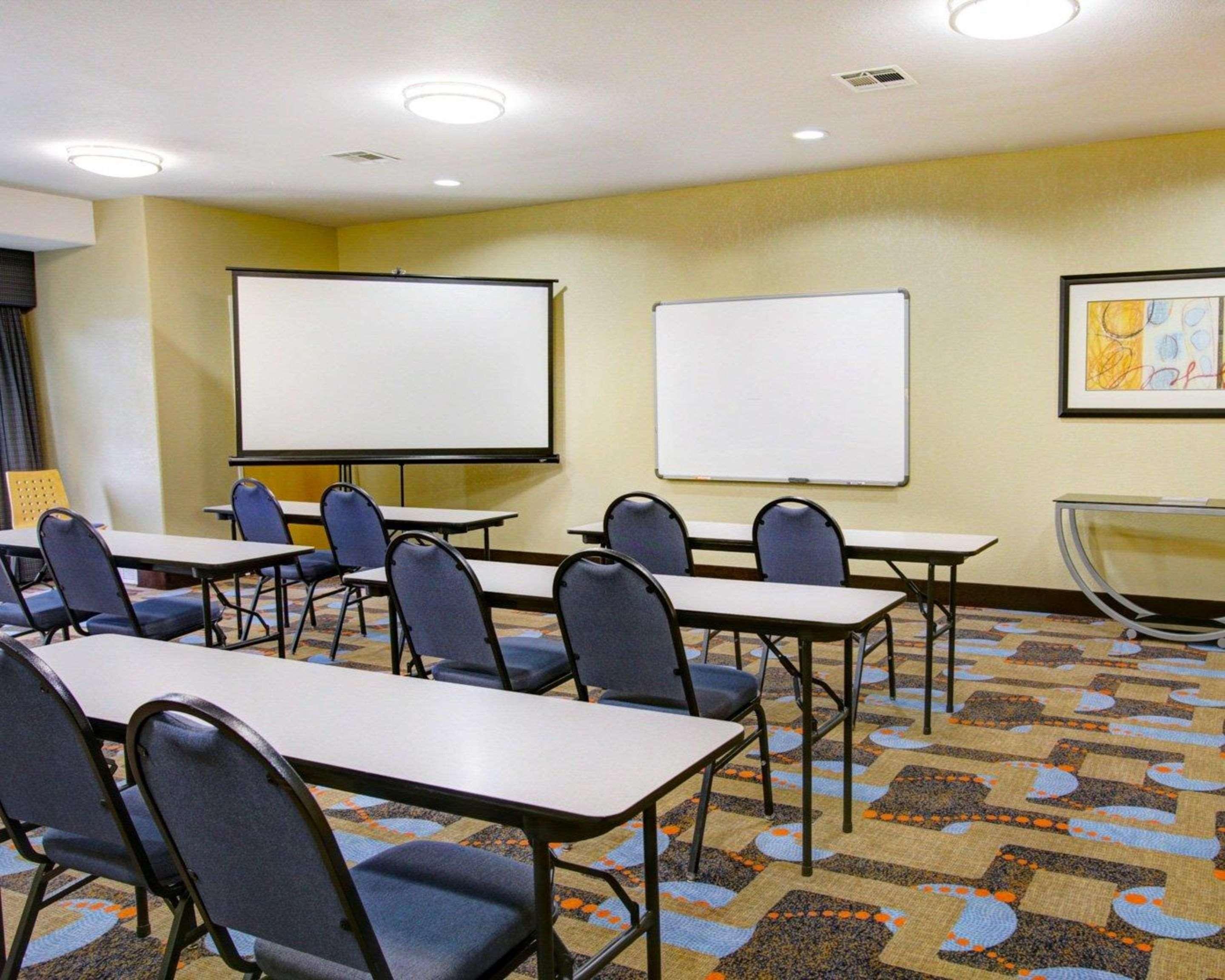 Comfort Suites Georgetown Buitenkant foto